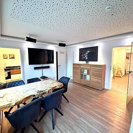 公寓式酒店 Porschenahe Wohung 4*